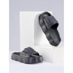 Bubbles Pattern Thic...